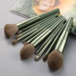 Gloria Beauty 11 Piece Brush Set with Holder- Green